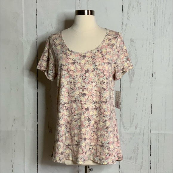 LuLa Roe Classic T-M - Picture 5 of 10